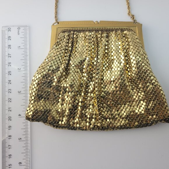 Vintage Whiting & Davis Gold Mesh Evening Bag Clutch Purse Rhinestone Frame - Picture 12 of 12